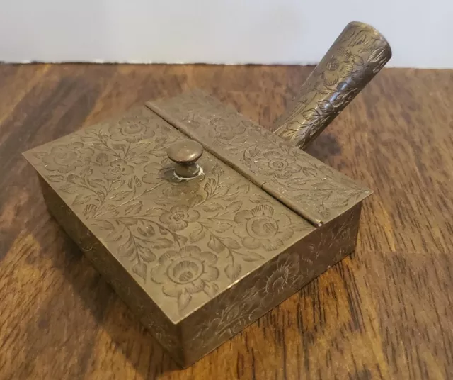 Vintage Silent Butler Table Sweeper Crumb Catcher Engraved Floral Brass Rare Vintage Silent Butler Table Sweeper Crumb Catcher Engraved Floral Brass Rare