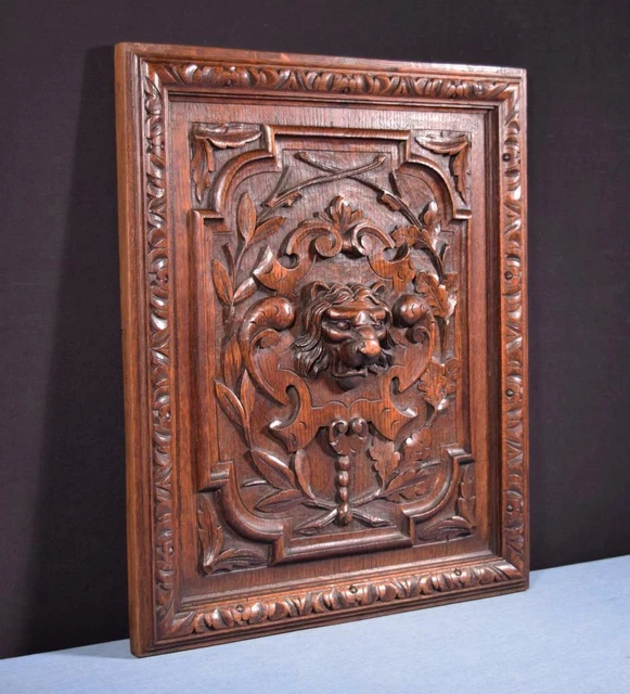 *Antique French Panel in Solid Oak Wood with Lion Face Highly Carved 3