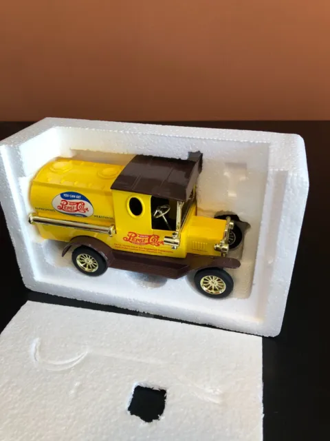 Pepsi Cola Tanker Yellow Brown Die Cast Delivery Truck Golden Wheel Classic