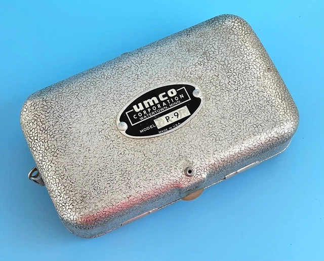 UMCO P-9 オールド アムコ タックルボックス ＋フライ 毛鉤 セット 希少 美品 UMCO P-9 オールド アムコ タックルボックス ＋フライ