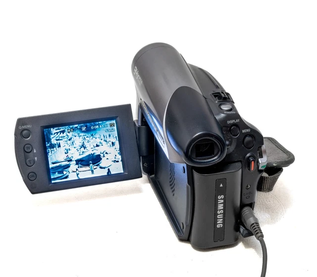 Panasonic NV-DS27 Caméscope Mini DV / défectueuse (Réf#H-577) | UK