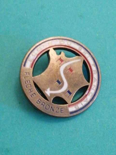 Insigne ESF – Ecole Du Ski Français – Le Cabri – Pin's Vintage