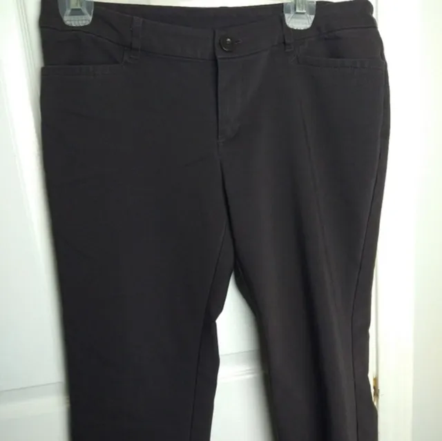 Christopher & Banks dark brown petite flat pocket front pants. Size 6P