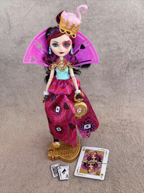 Ever After High Lizzie Hearts Way Too Wonderland Doll -  Portugal