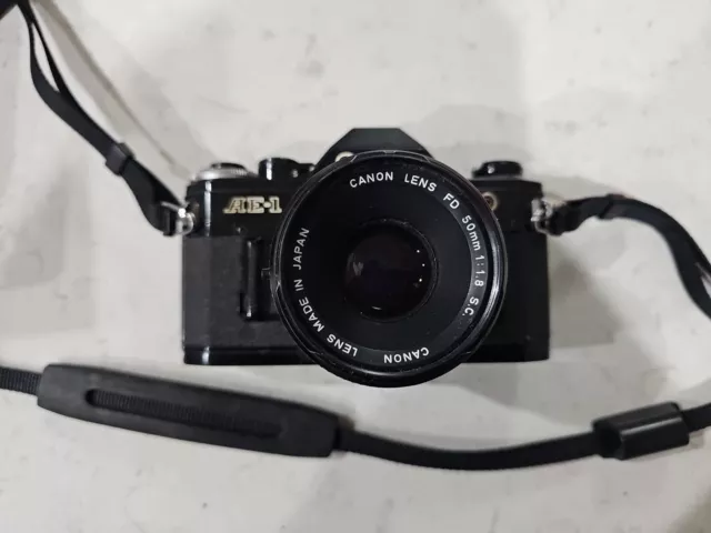 Black Canon AE1 AE-1 + 50mm f/1.8  Lens Manual Camera Kit - Rare Beauty