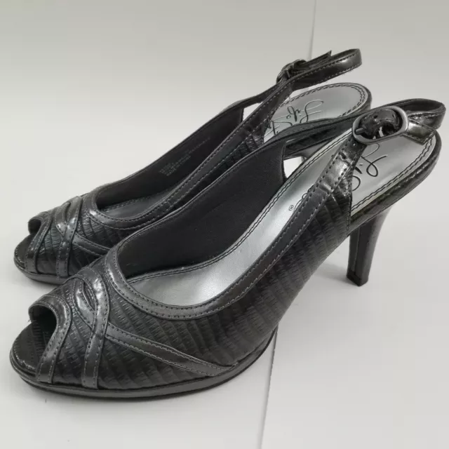 Life Stride Venue women's size 7M shoes gray silver open toe