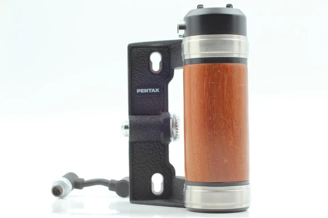 【Near MINT w/ Synchro Cord】PENTAX 6x7 67 67II Hot Shoe Wood Hand Grip from...