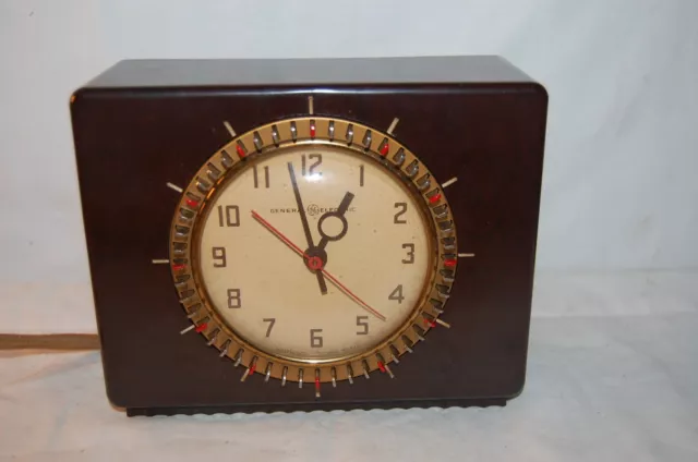 VINTAGE GENERAL ELECTRIC Household Timer Clock BAKELITE Model 8H58