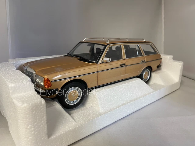MERCEDES BENZ 200 T 1982 W123 1/18 Norev (Black) EUR 99,95 - FR