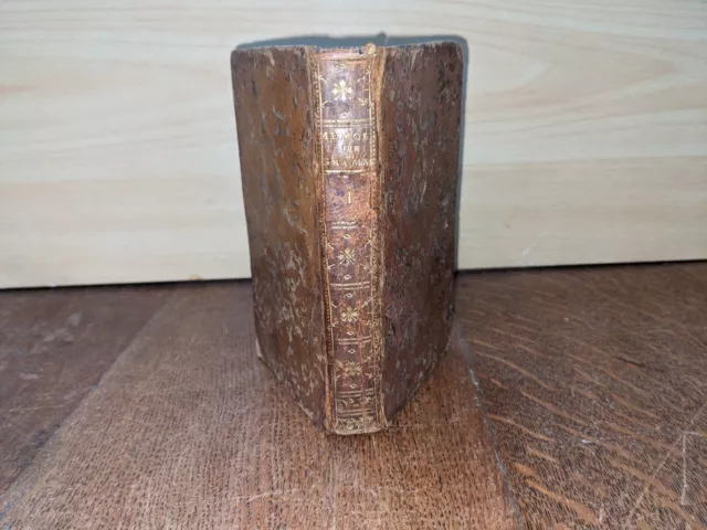 livre ancien-Antoine Hamilton - Mémoires du Comte De Grammont , 1ère part. -1760