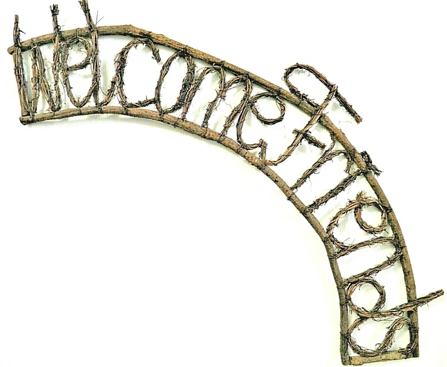 Country Rustic Arched Sign “Welcome Friends” Bent Vine & Wood Twig Woven 31”L