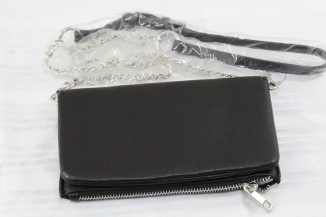 FOREVER 21 Women's Small Faux Leather Crossbody Bag Purse Color Black NWOT