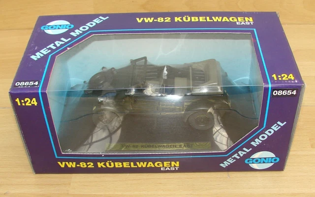 VW Typ 82 Kübelwagen  1:24 - East in Panzergrau  - Blech von Gonio 1992