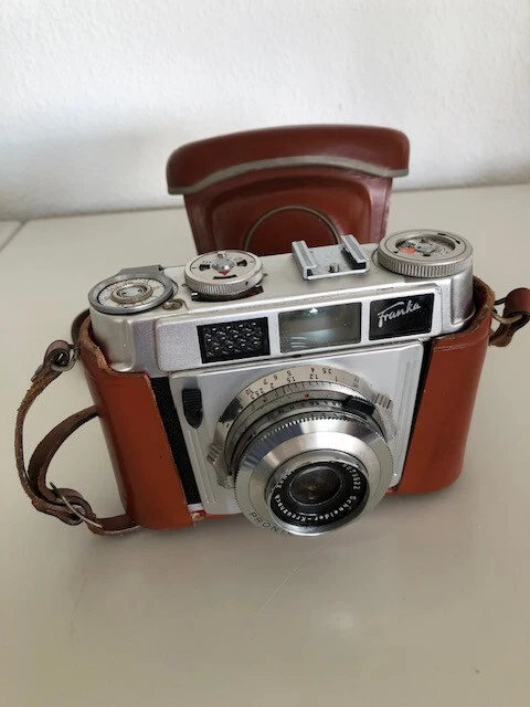 FRANKA Fotoapparat PRONTOR-SVS mit Tasche