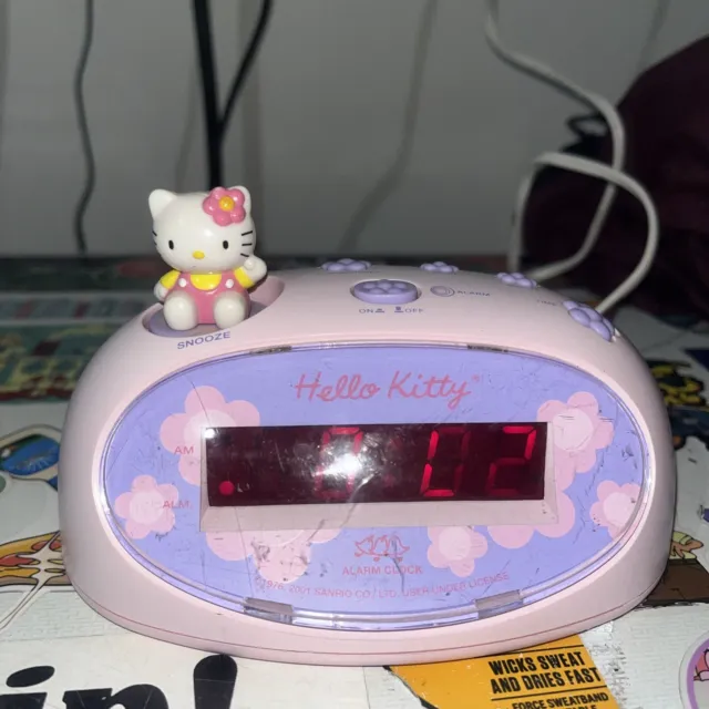 Hello Kitty Sanrio Pink and Purple LED Digital Alarm Clock Hk105p Working 2001