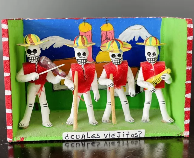 Day of the Dead Mariachi Band Mexican Folk Art hand made paper mache EXCELLENT!