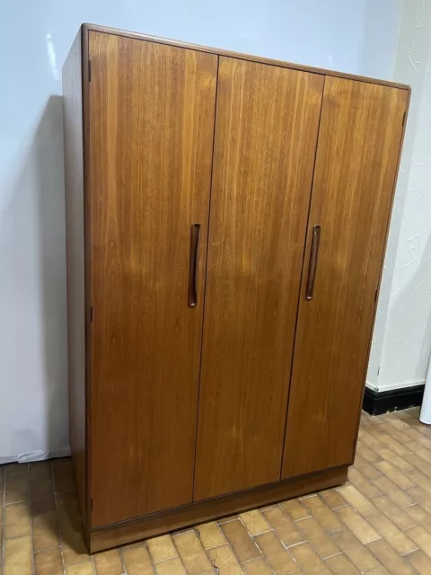 G PLAN TEAK FRESCO MID CENTURY TRIPLE WARDROBE BIFOLD DOOR *Delivery Available*