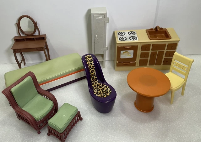 Disney Hannah Montana Malibu Beach House 2008 Furniture Lot + Celebrity Locker Disney Hannah Montana Malibu Beach House 2008 Furniture Lot + Celebrity Locker