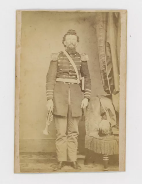 1860s CIVIL WAR SOLDIER: CORNET, EPAULETTES, FEATHERED HAT CDV PHOTO READING PA