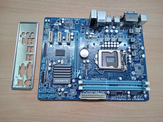 GIGABYTE GA-H61M-D2-B3 LGA 1155 ATX motherboard £26.50 - PicClick UK