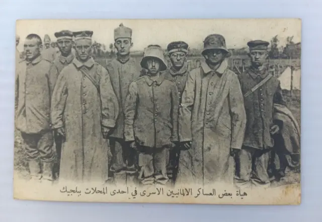 Carte postale Camp de prisonniers allemands types de soldats en Belgique 1916