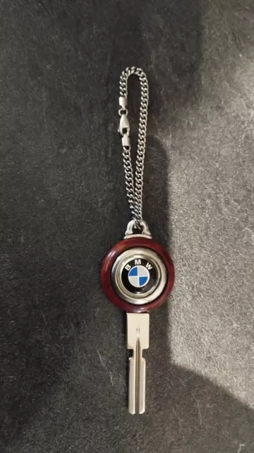 Vintage Porte Clés BMW en Forme de Clef Chainette en Argent Silver Chain Keyring