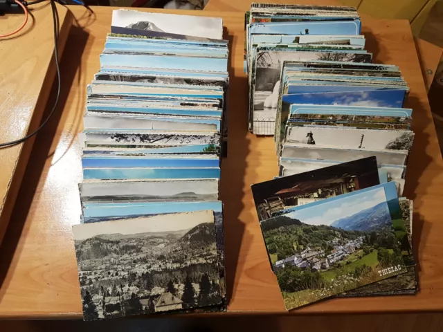 Lot de environ 750 cartes postales modernes/semi-modernes du CANTAL (15)