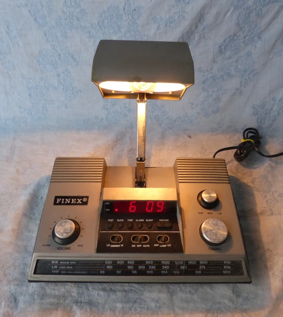 TOSHIBA - Radio Réveil Vintage TOSHIBA CR-1000L - 3 Bandes FM/MW/LW