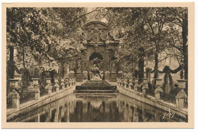 Paris France la Fontaine Médicis Medici Fountain Jardin du Luxembourg Garden CPA