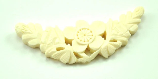 2xVintage Asian Bone Carved Bead Disc Carve Style Charm Pendant Flower Bird Cage