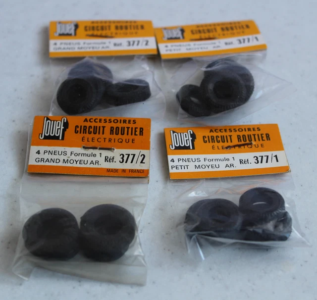 Lot 4 sachets neufs pneus circuit routier  " JOUEF "  pas TROBY ni SCALEXTRIC