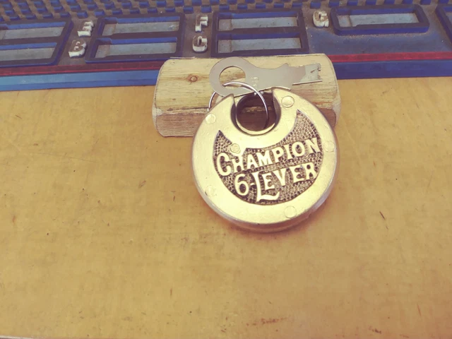ANTIQUE/VINTAGE MILLER CHAMPION 6 lever push key pancake padlock w/key ...