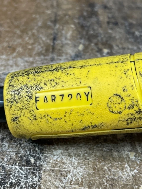 Snap-On Far720Y 3/8" Pneumatic Air Ratchet (A1D006186) 3