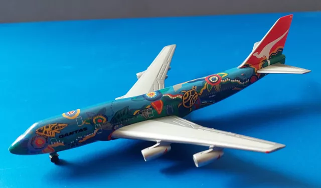 Herpa Qantas Boeing747-300 "Nalanji Dreaming " Modell 503952  1:500