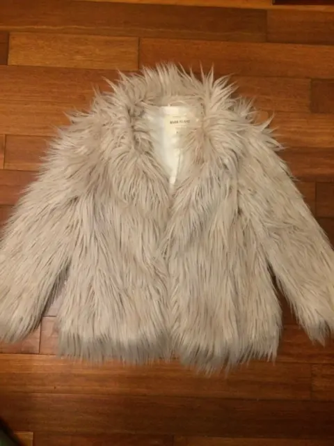 Girls Stunning River Island Fur coat jacket age 9-10 years