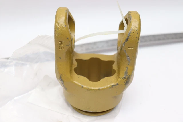 Woods Inboard Yoke 40751