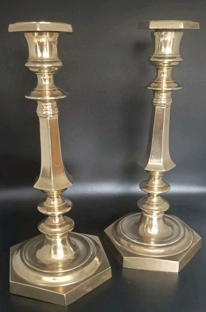 Grands Bougeoirs Victoriens en Laiton, 1850s, Set de 2 en vente sur