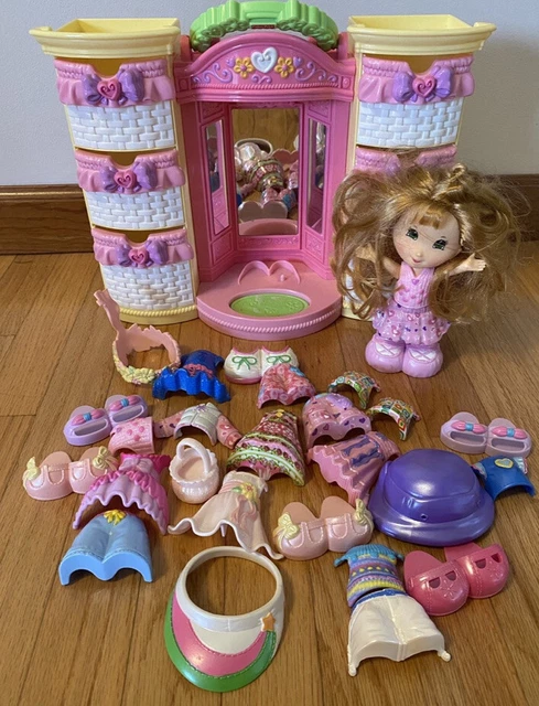 Snap n Style Dolls Fisher Price with Closet and clothes and accessories!