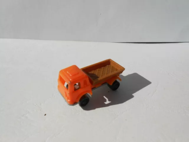 Figurine KINDER ancien MONTABLE Camion à plateau sprinter orange / marron truck