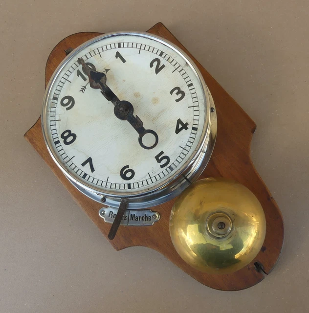 Horloge de cuisine ancienne avec minuteur - France