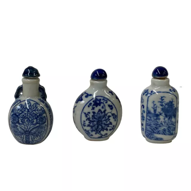 3 x Chinese Porcelain Snuff Bottle With Blue White Flower Graphic ws2455 3