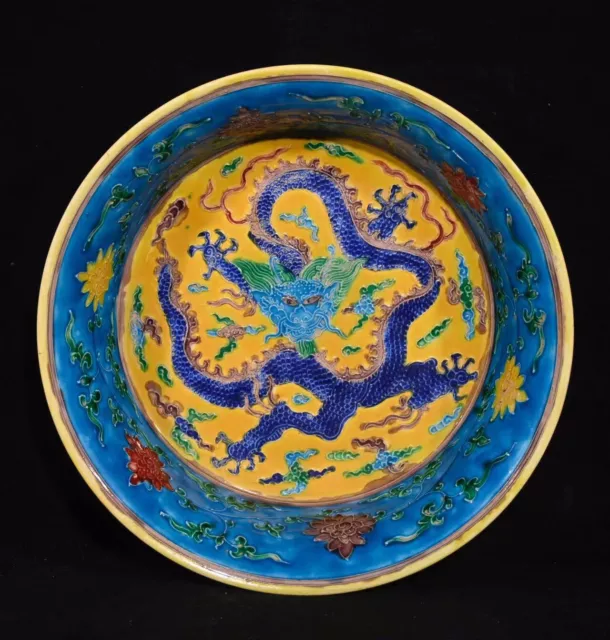 Beautiful Chinese Hand Painting Enamel color Porcelain Dragon Plate