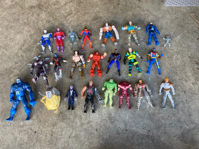 Marvel Vintage Action Figure Lot X-MEN 1990's TOY BIZ DC Comics Lot Of 23