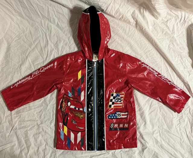 DISNEY STORE CARS Lightning McQueen Rain Jacket/Coat Sz 4 Embroidered