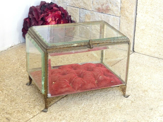 Rare Coffret Baptême Ou Mariage XIXe Avec Verre Biseauté Et Poupée De Cire