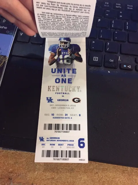 2016 Kentucky Wildcats College Football Season Ticket Stub Strip Sheet Book Set