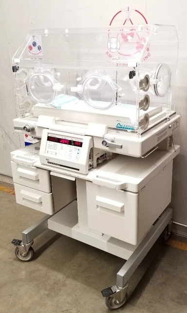 Ohmeda Care Plus 3000 Infant Incubator