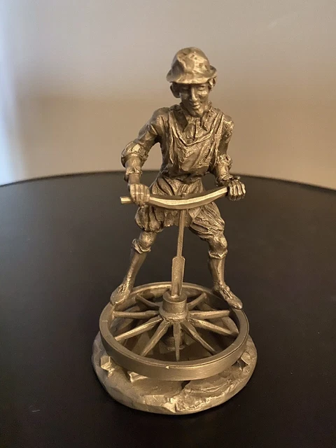 1978 Franklin Mint "The Wheelwright" Pewter Statue Renaissance Craftsmen 