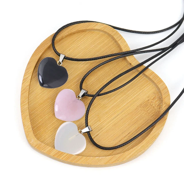 Leather-Necklace Heart Chakra Natural Stone Healing Heart Quartz Crystal,Pendant