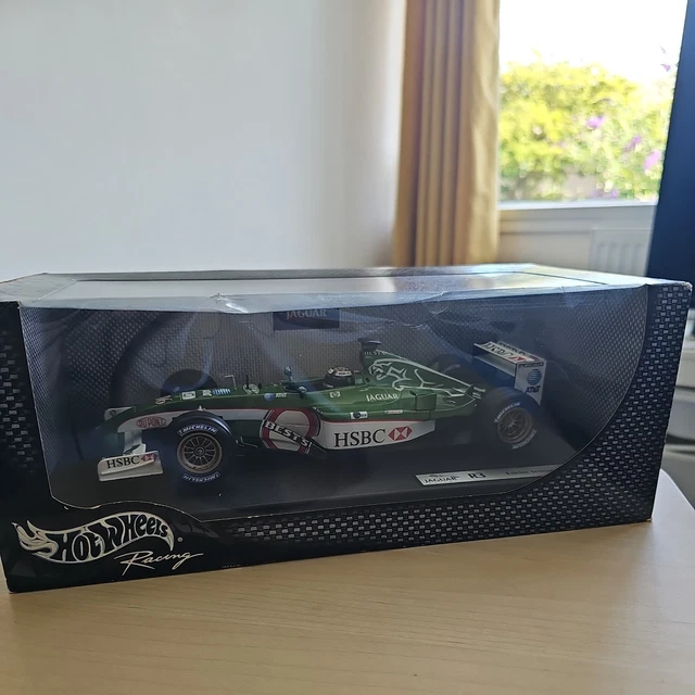 MATTEL HOT WHEELS Racing #54628 EDDIE IRVINE Jaguar R3 F1